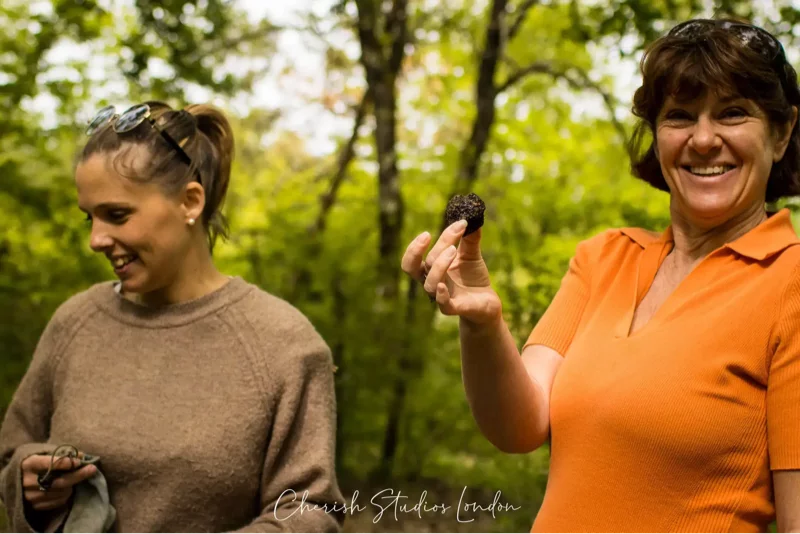 Truffle hunting experience in Tuscany